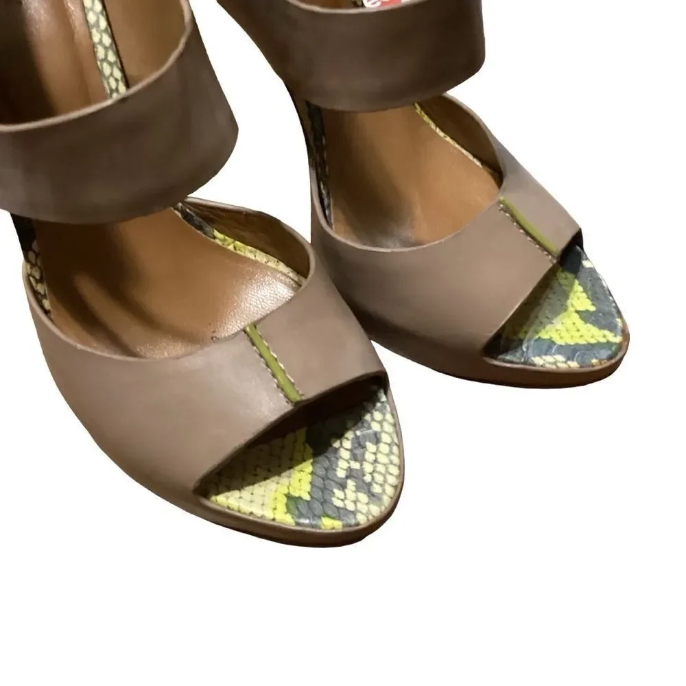 Rachel Roy Devyn Snake-Print Strappy Sandal Taupe/Lime Sz 7.5